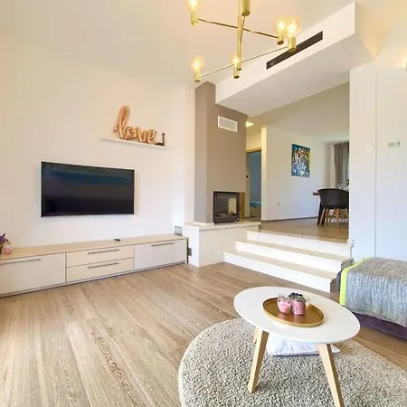 Gardena Comfortable 4*
